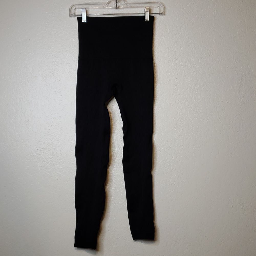 High waisted leggings